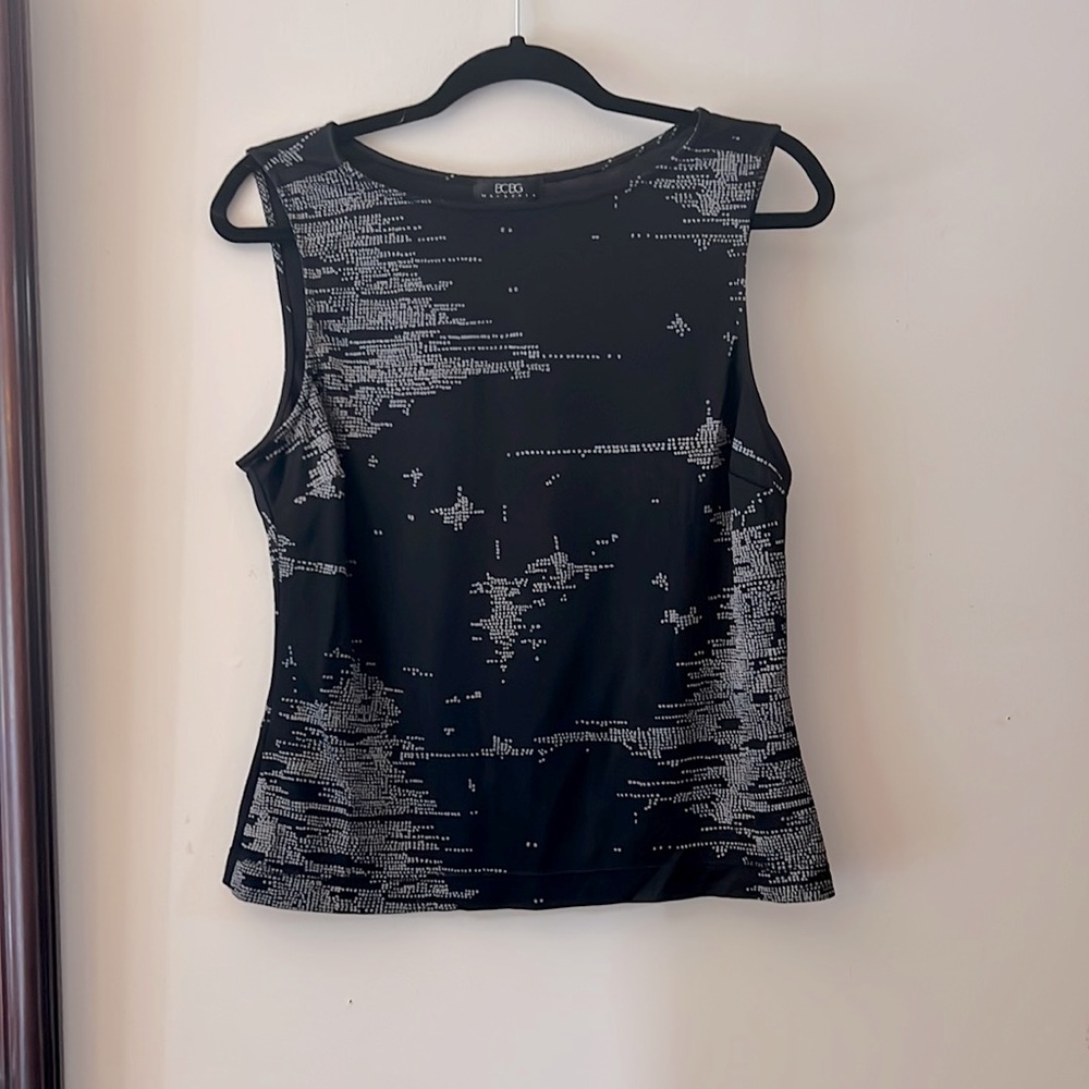 BCBG Maxazria sleeveless shirt